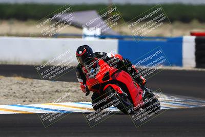 media/Jun-07-2025-TrackDaz (Sat) [[4413525952]]/B Group/1220pm (Turn 1)/